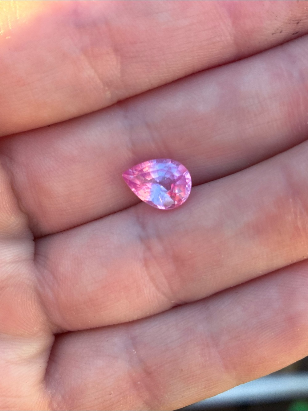 Rare 2.46ct genuine pink sapphire loose in jar - Picture 3 of 14